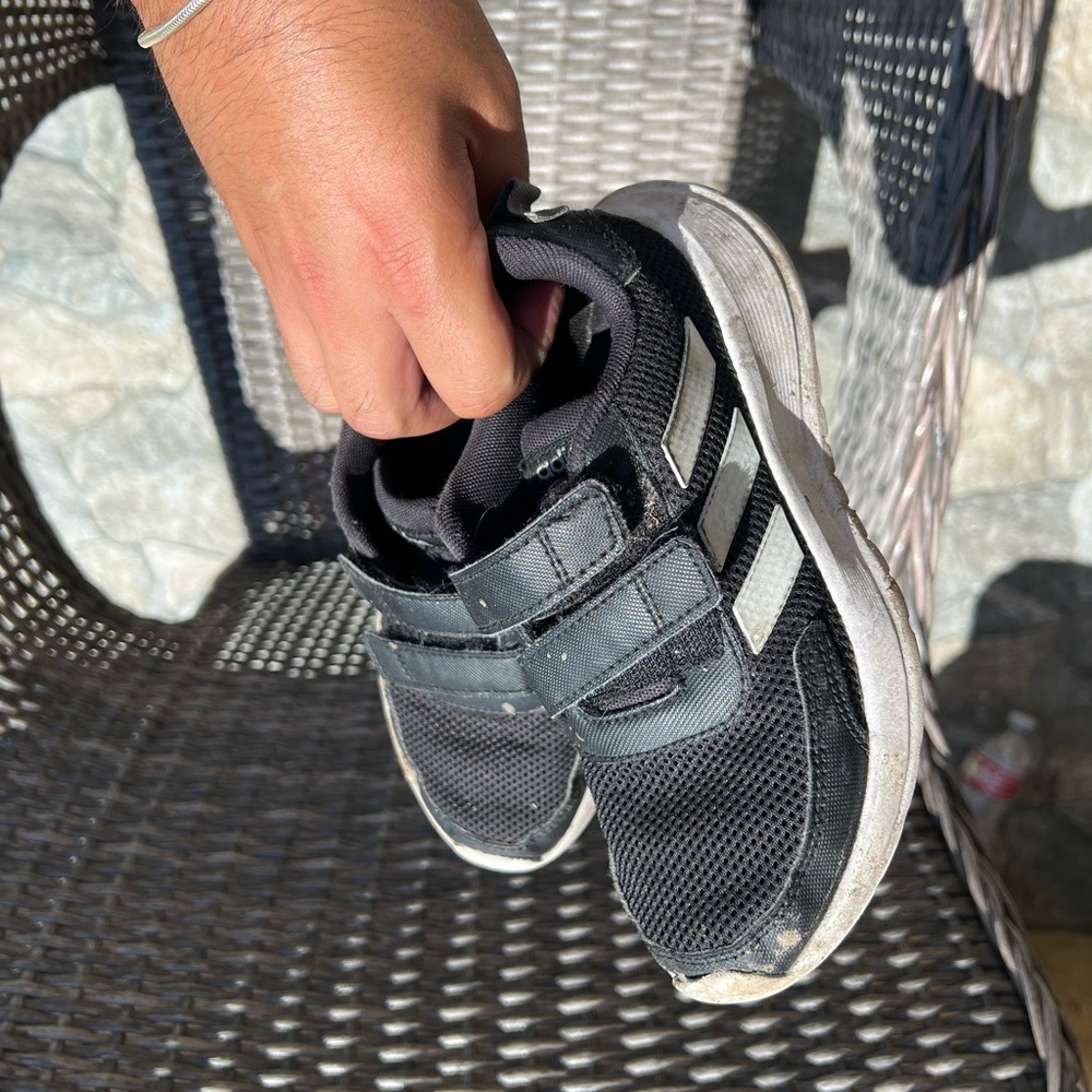 Used kids shoes size 13.  Worn by my 6 year old.